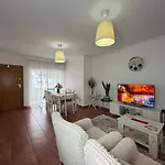 Cozy & Modern In Algarve Near & Town 公寓