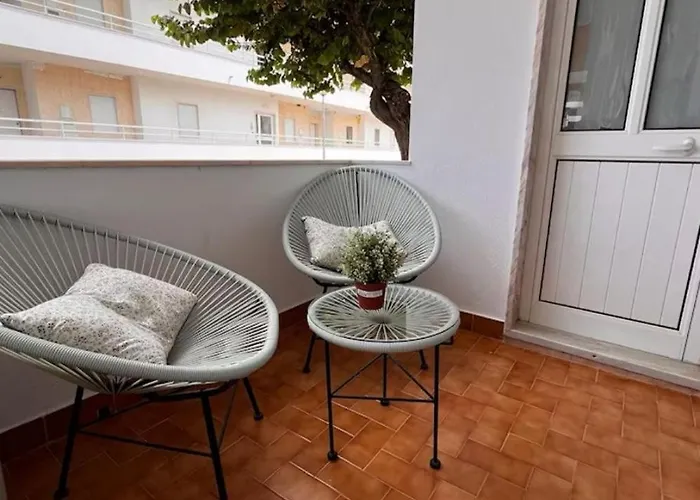 Apartment Cozy & Modern In Algarve Near & Town Santa Luzia (Tavira)