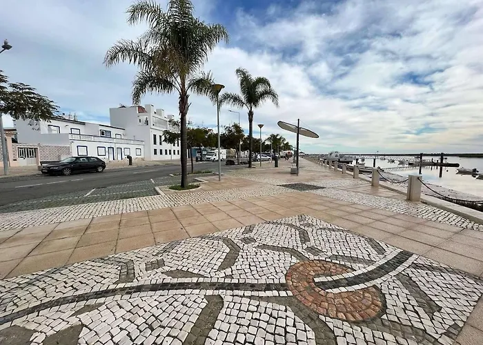 Apartment Cozy & Modern In Algarve Near & Town Santa Luzia (Tavira)